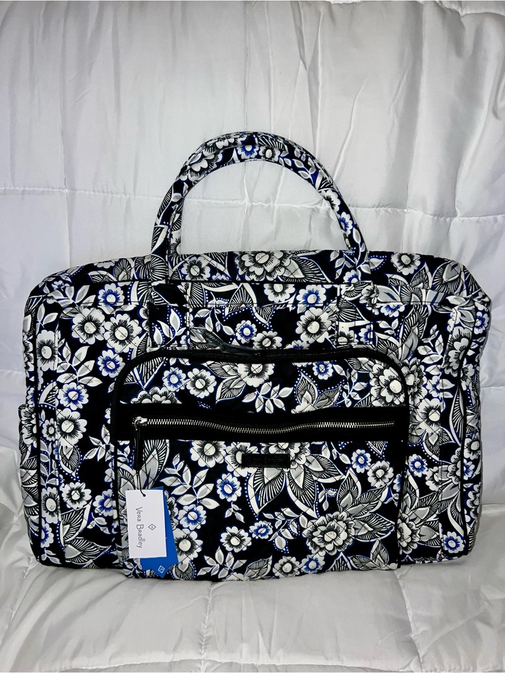 Vera Bradley Iconic Weekender Travel Bag Floral Travel Bag in Blue & Black NWT
